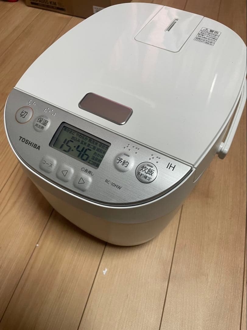 【2025年製】【美品】TOSHIBA IH炊飯器 RC-10HW