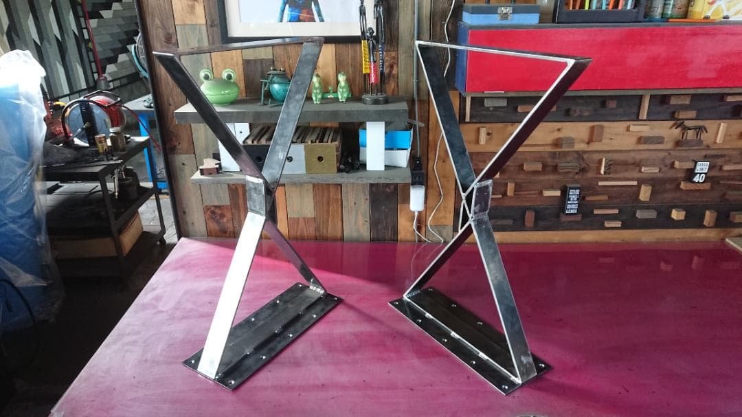 無塗装でアイアンなフラット鉄脚 台形型 50×400×650mm 2脚ver.