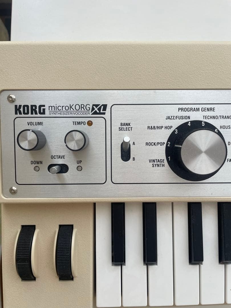 KORG microKORG xl 限定　ベージュ