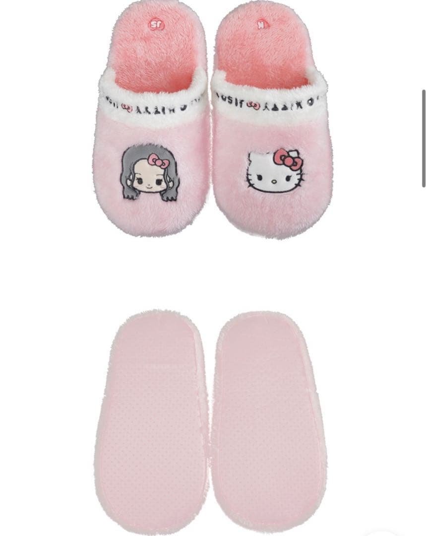 [HELLO KITTY x JISOO] ジス　ハローキティ　スリッパ