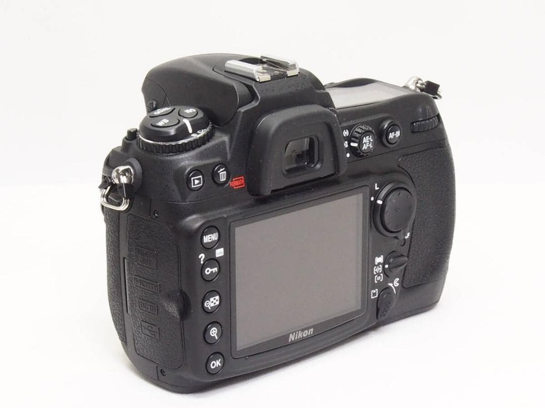 ■S数1152回■ Nikon D300 ボディ 《 使用感無し美品 良好