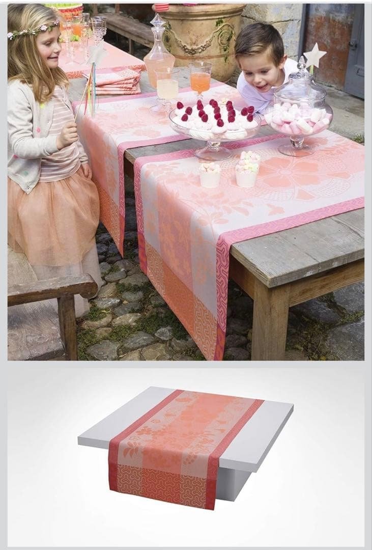 Le Jacquard Francais テーブルランナー